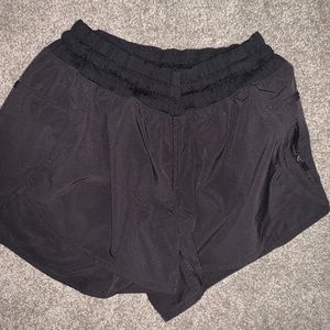 Black lulu shorts
